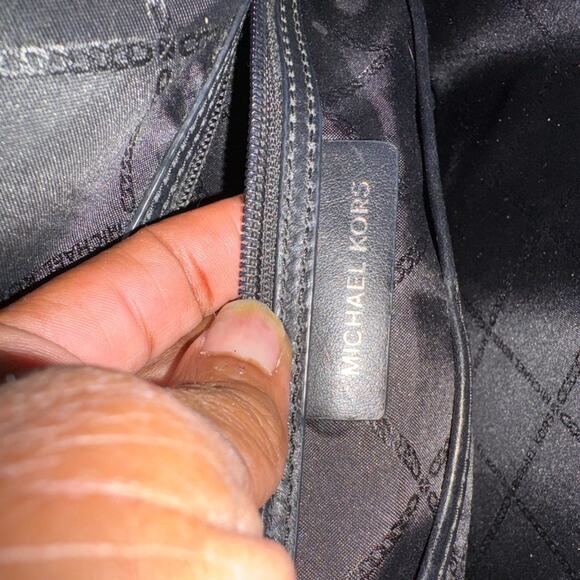 Michael Kors Mk Logo East/West Signature Tote - Picture 9 of 9